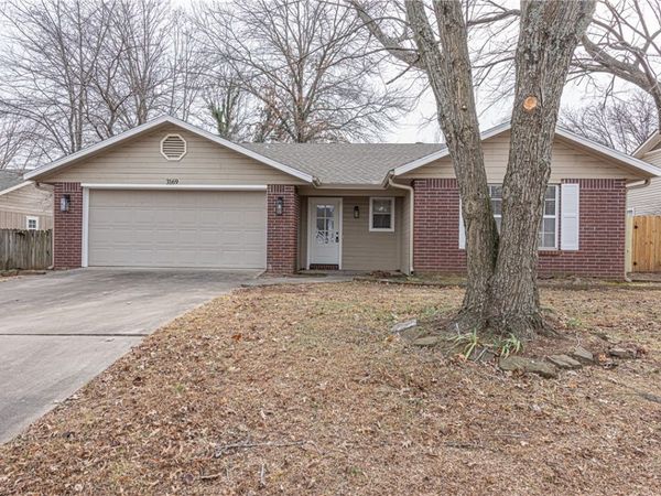 3169 W Mica Street , Fayetteville, AR 72704