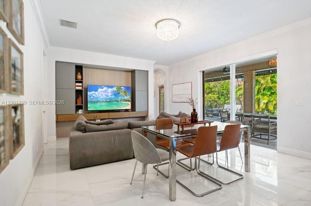 3846 W Gardenia Ave , Weston, FL 33332 Photo