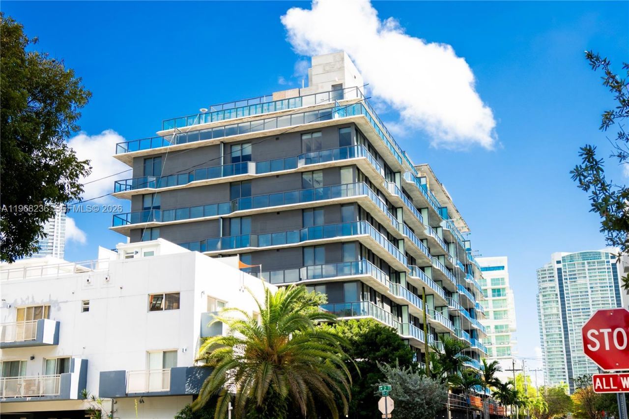 201 SW 17th Rd , Unit 701, Miami, FL 33129 Photo