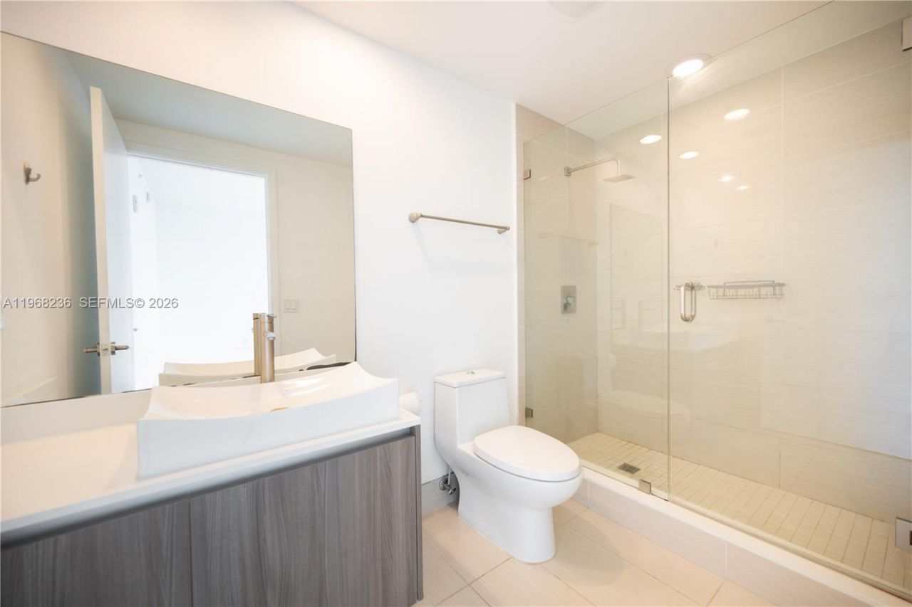 201 SW 17th Rd , Unit 701, Miami, FL 33129 Photo