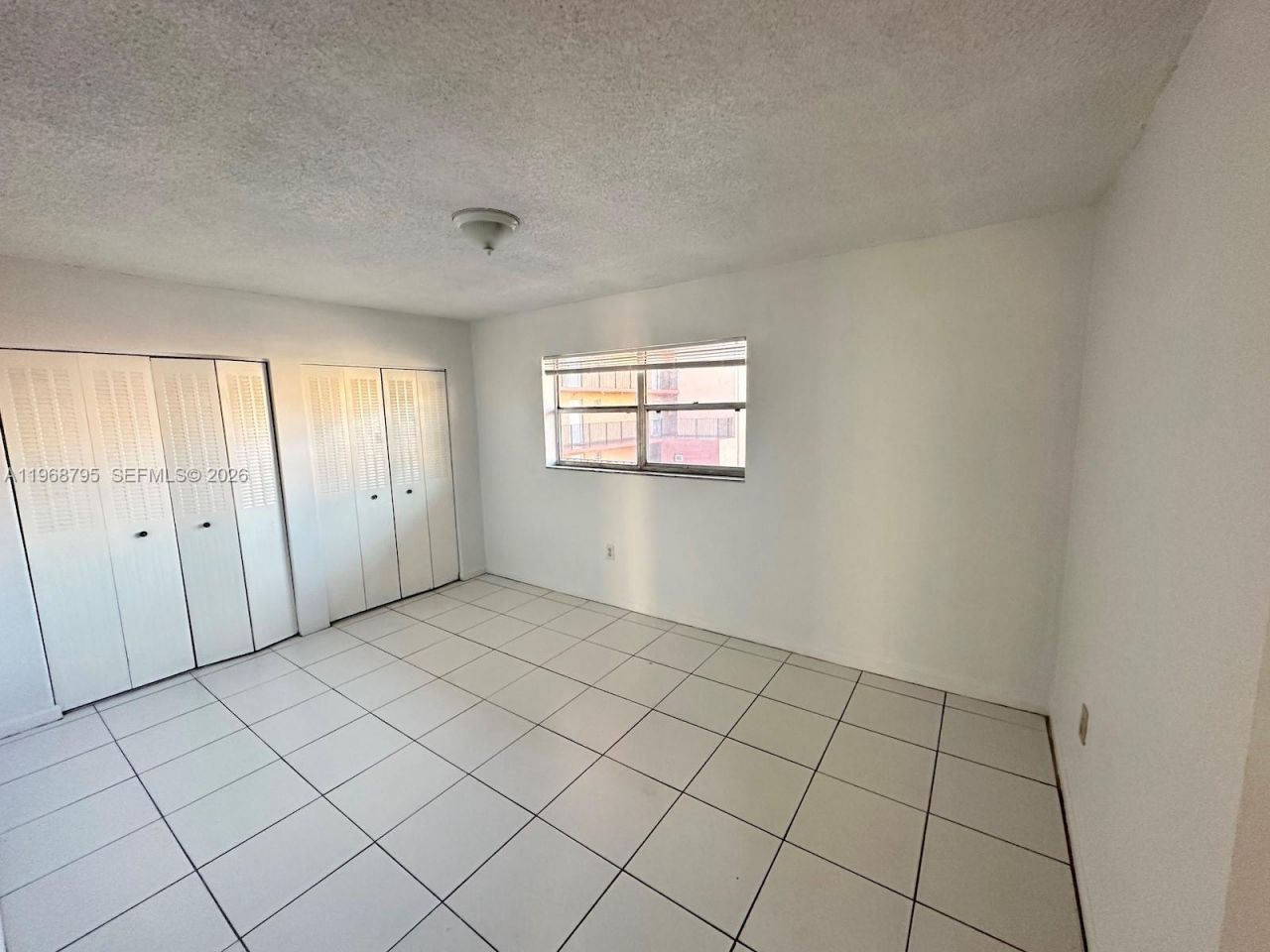1990 W 56th St, Unit 1203, Hialeah, FL 33012 Photo