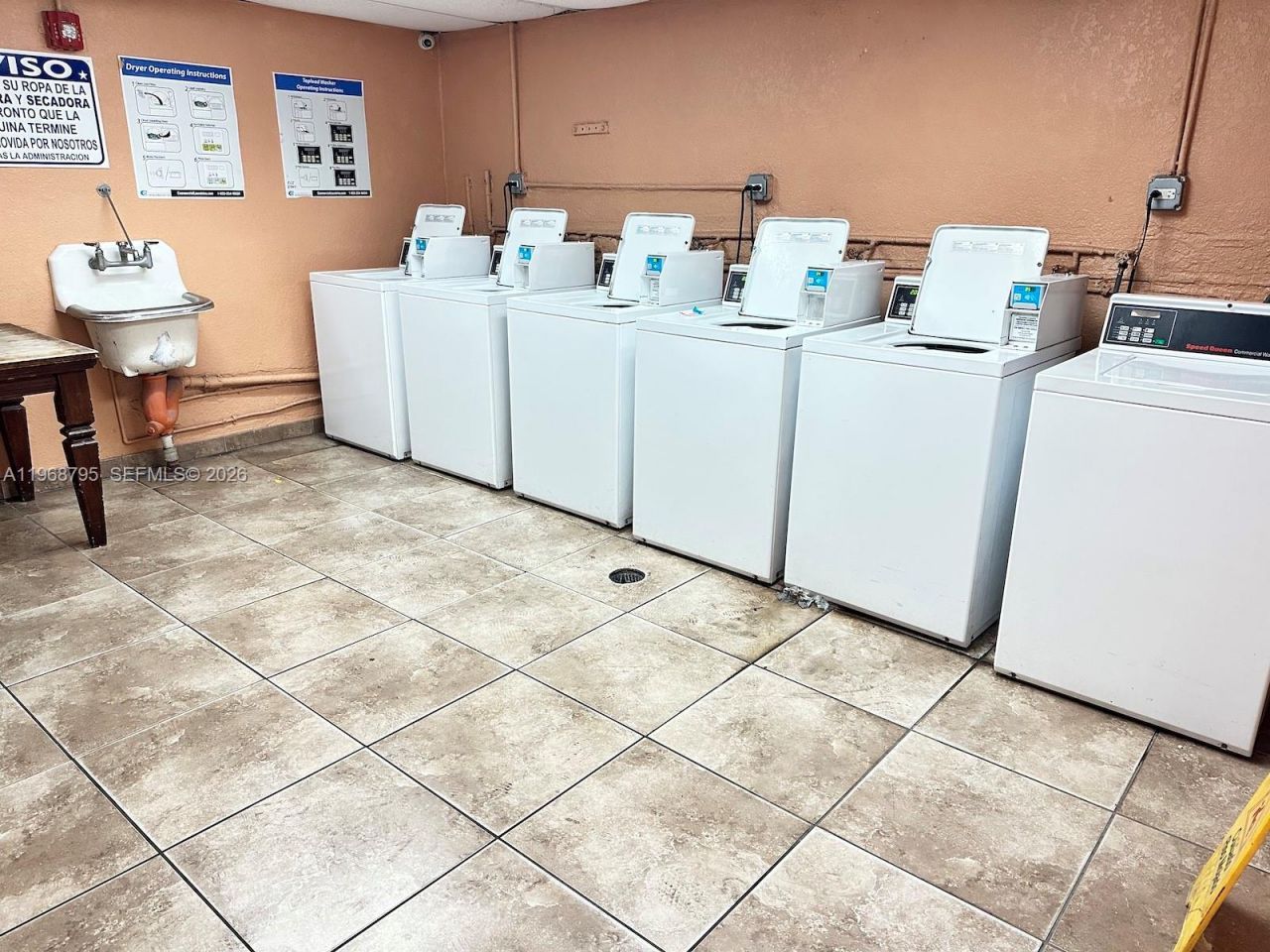 1990 W 56th St, Unit 1203, Hialeah, FL 33012 Photo