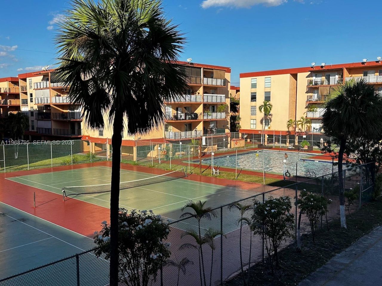 1990 W 56th St, Unit 1203, Hialeah, FL 33012 Photo