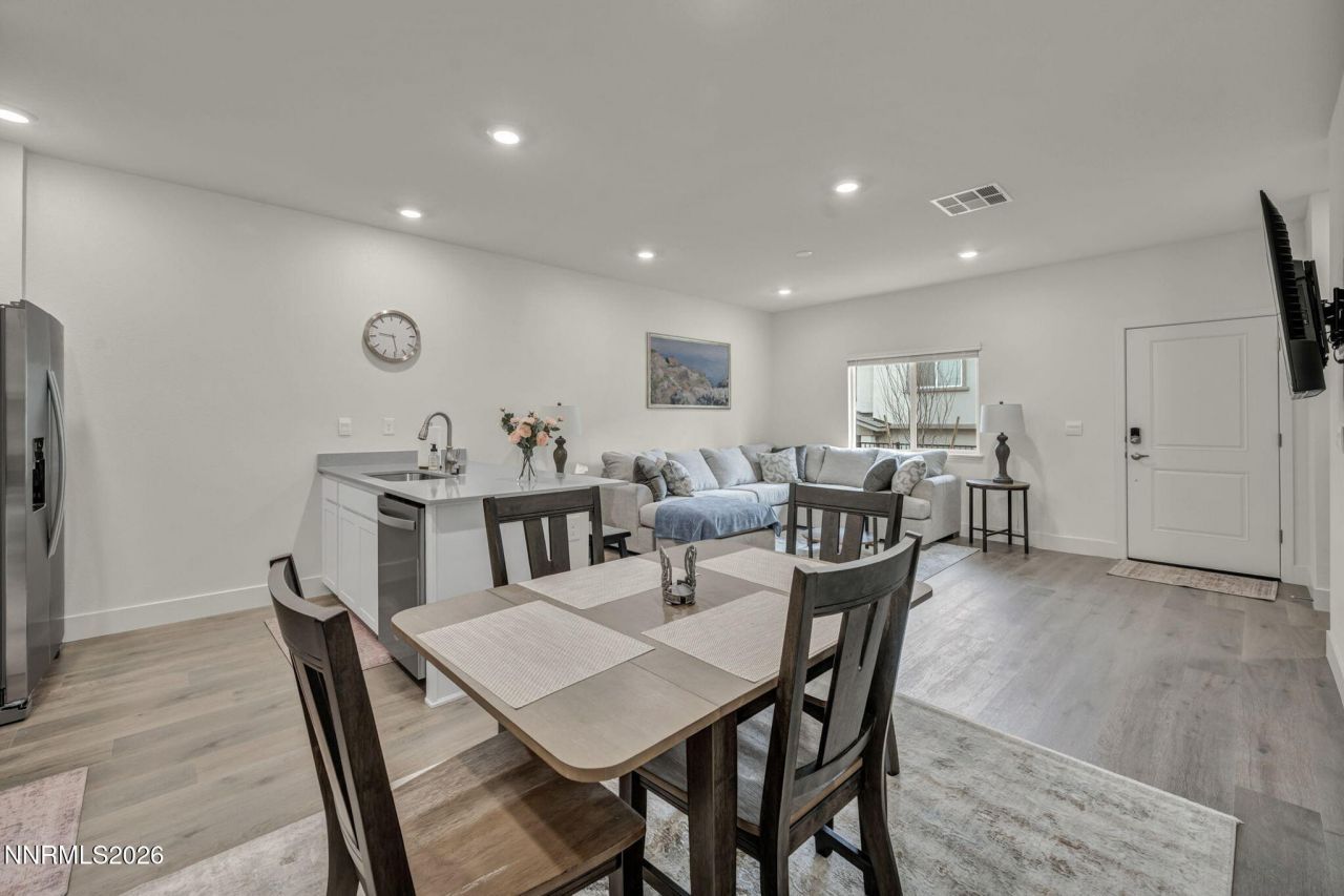 1634 Icelandic Way, Reno, NV 89523 Photo