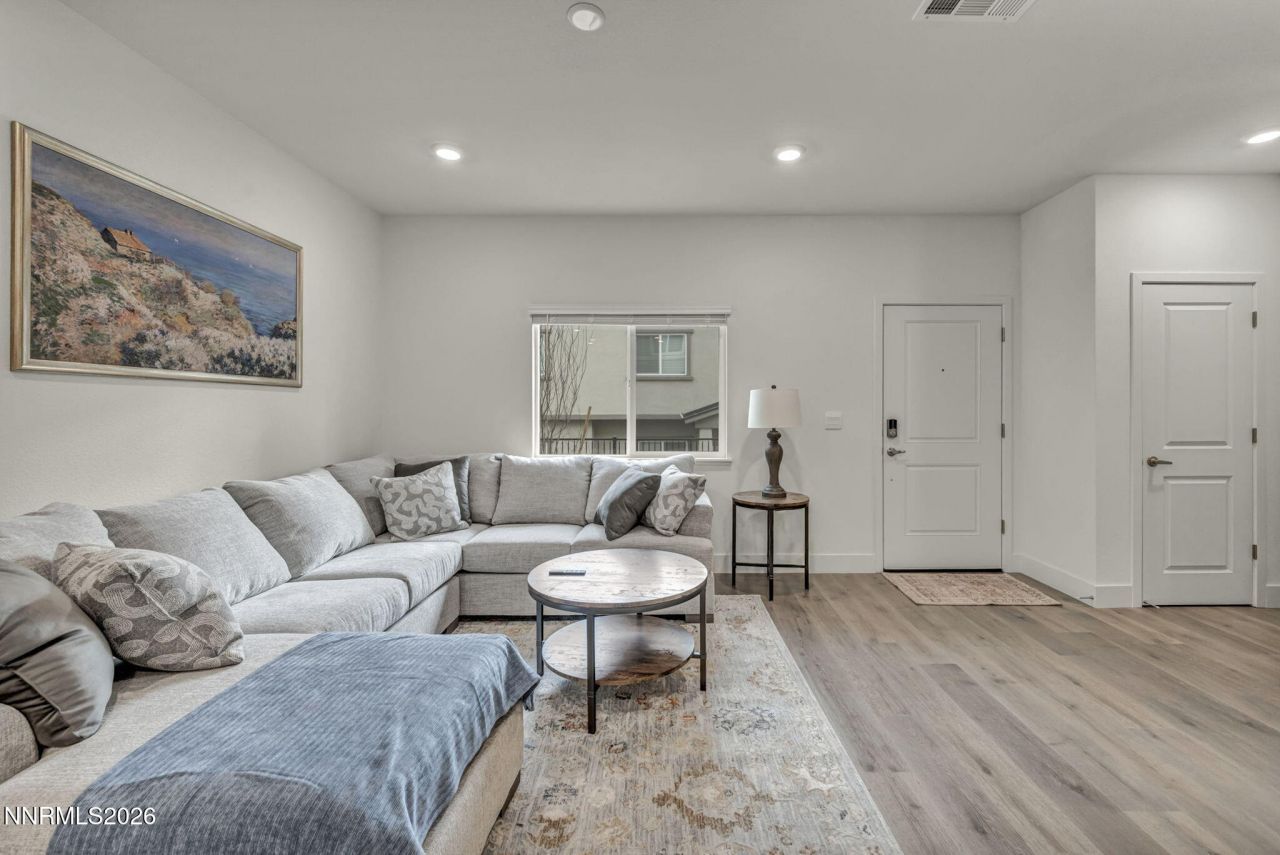 1634 Icelandic Way, Reno, NV 89523 Photo