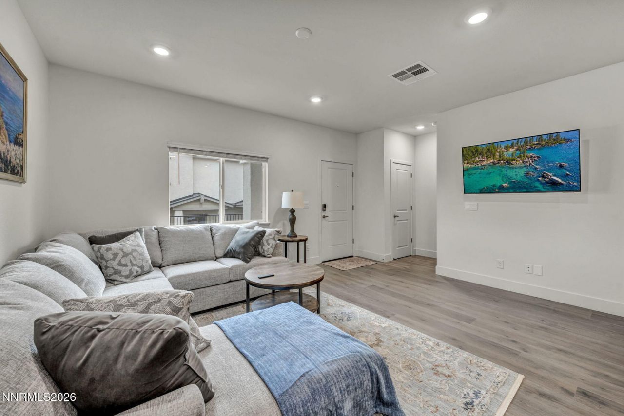 1634 Icelandic Way, Reno, NV 89523 Photo