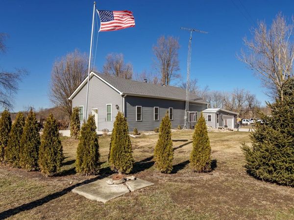 908 Hunter Road, CALEDONIA, IL 61011