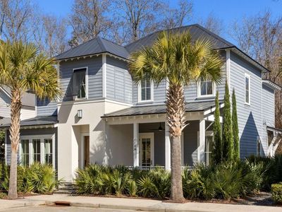 1124 Fulton Hall Lane, Mount Pleasant, SC 29466