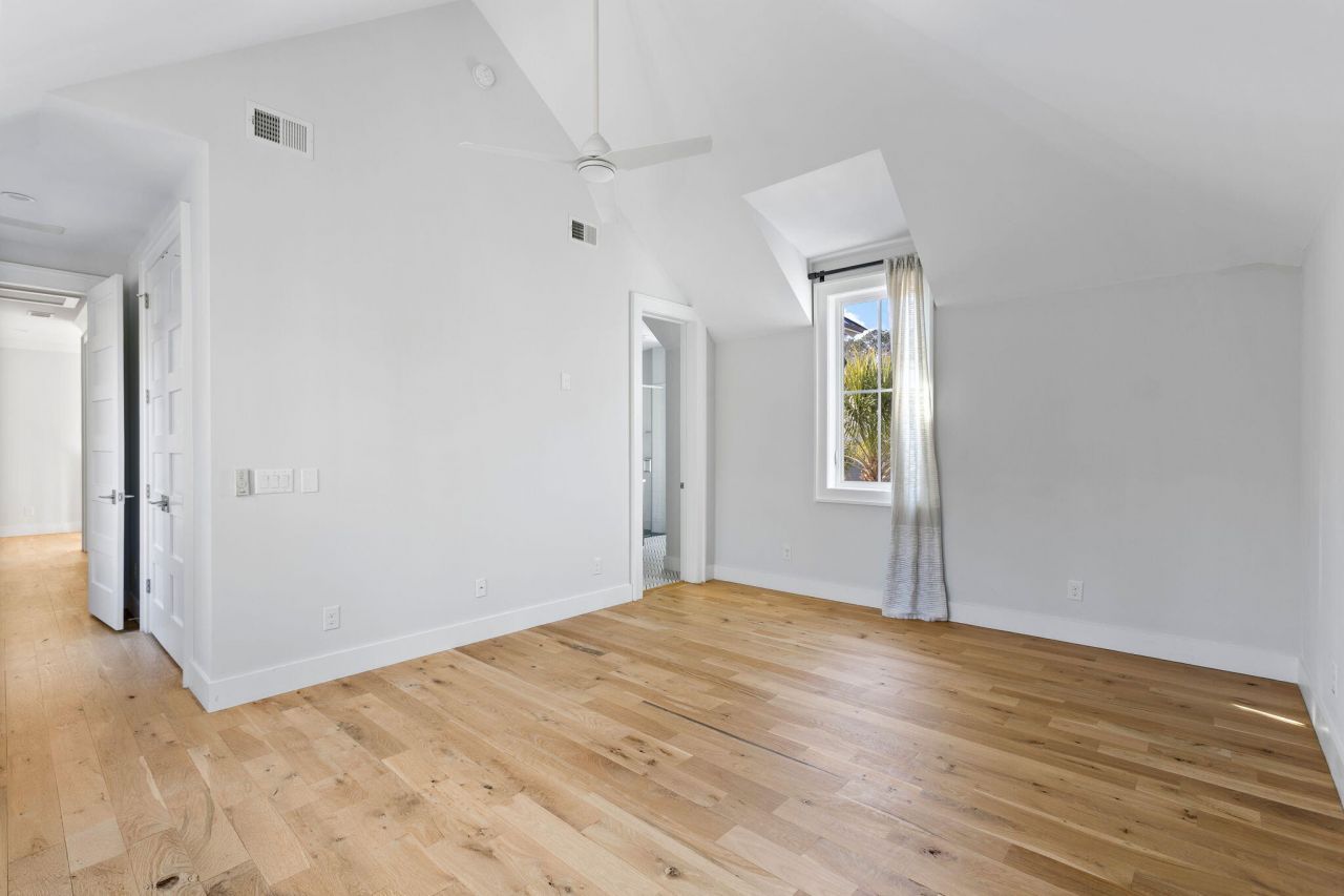 1124 Fulton Hall Lane Photo 24