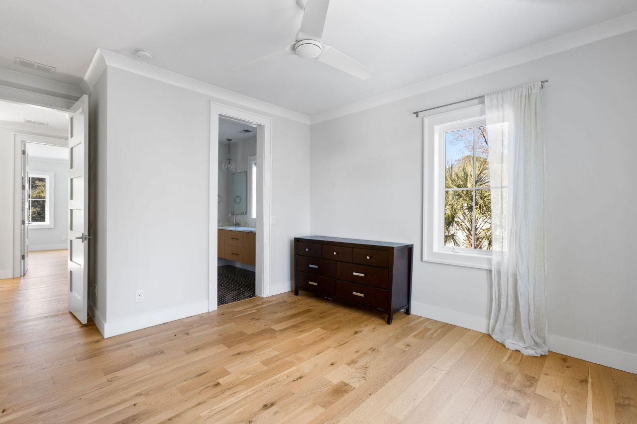 1124 Fulton Hall Lane Photo 29