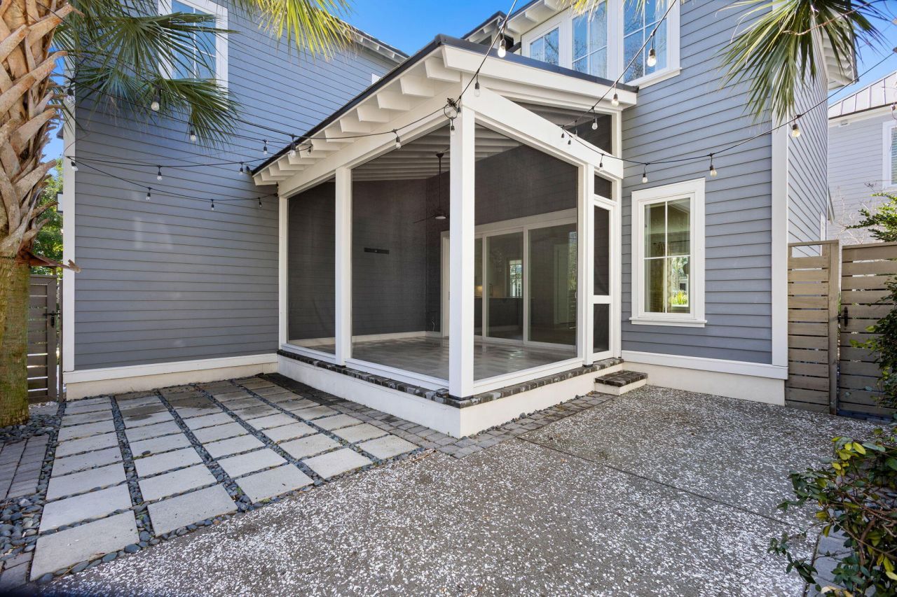 1124 Fulton Hall Lane Photo 33