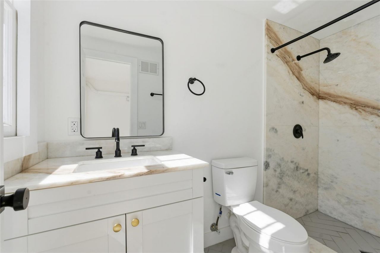 326 6th Avenue N, Saint Petersburg, FL 33701 Photo