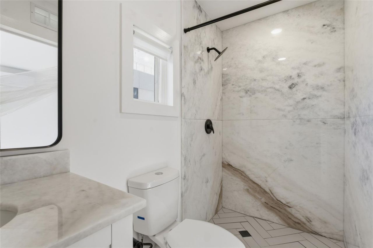 326 6th Avenue N, Saint Petersburg, FL 33701 Photo