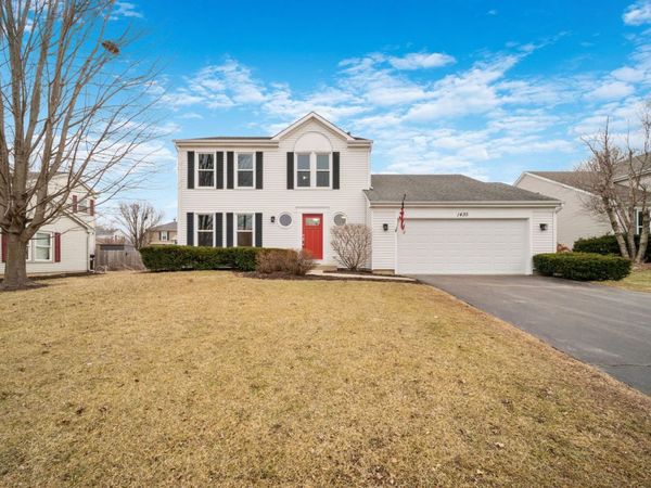 1435 Tanglewood Drive, Crystal Lake, IL 60014