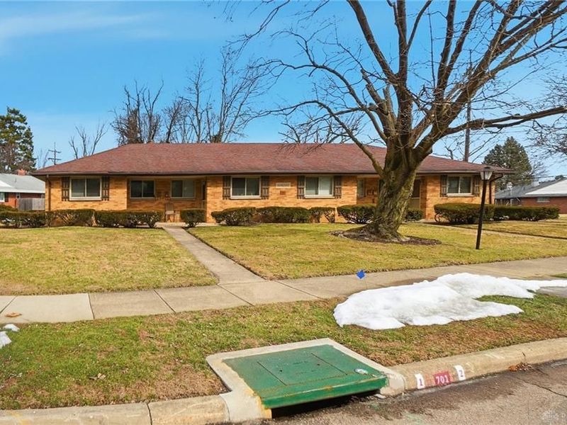 701 Wiltshire Boulevard, Kettering, OH 45419 Photo 4