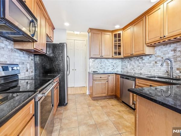 100 Winston Drive 5MN, Unit 5MN, CLIFFSIDE PARK, NJ 07010