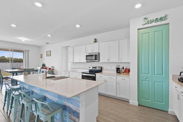 7608 NW Deysbrook Lane, Port Saint Lucie, FL 34987 Photo