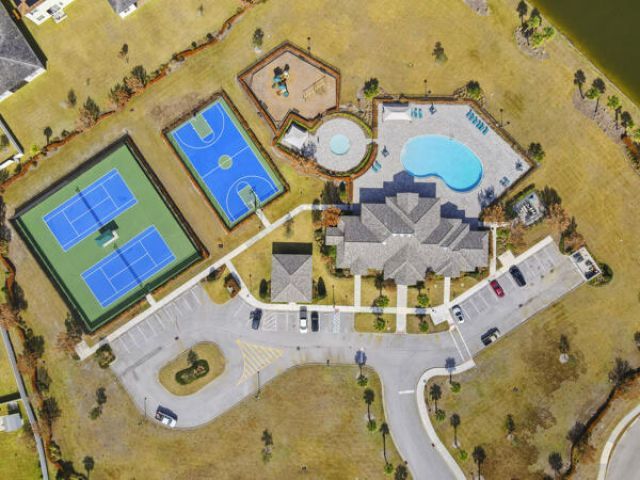 7608 NW Deysbrook Lane, Port Saint Lucie, FL 34987 Photo