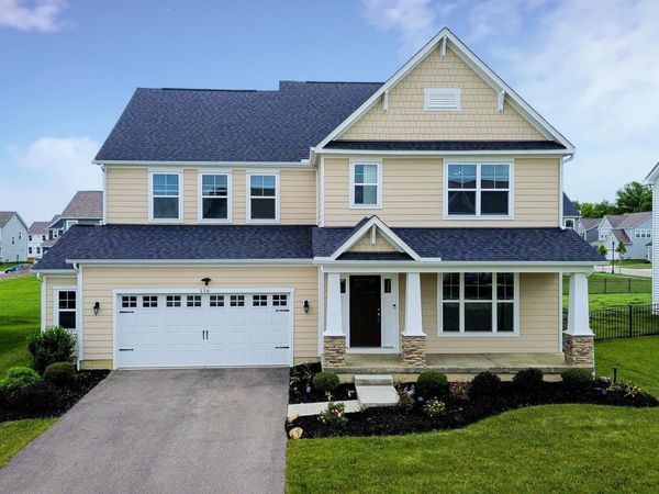 116 Maple Crest Drive, Lewis Center, OH 43035