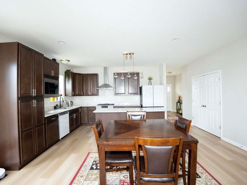 116 Maple Crest Drive, Lewis Center, OH 43035 Photo 13