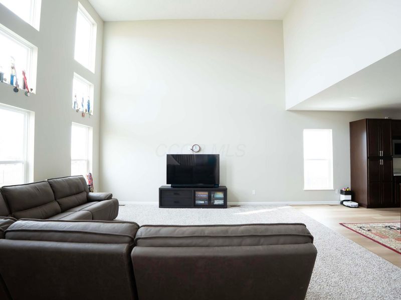116 Maple Crest Drive, Lewis Center, OH 43035 Photo 17