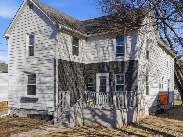 406 S Congress, Polo, IL 61064