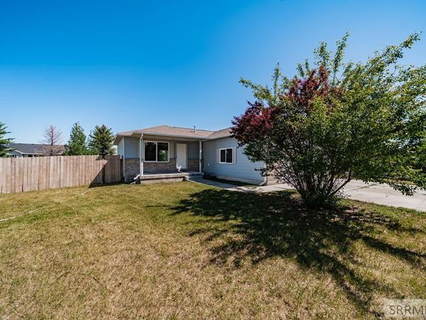 3879 E Ash Lane, RIGBY, ID 83442