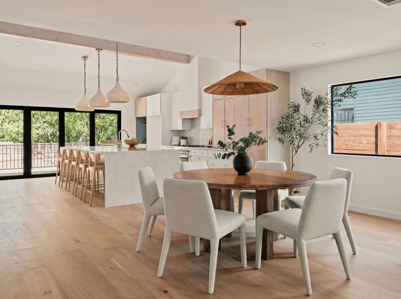 3006 Brinwood Ave, Austin, TX 78704 Main Photo