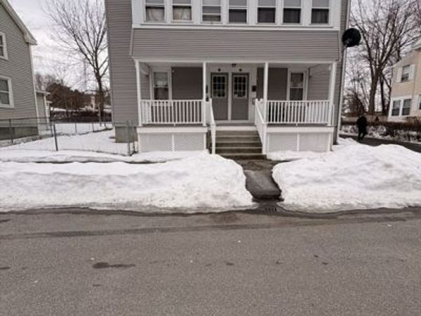 23 Abbey, Unit 2R, Chicopee, MA 01013