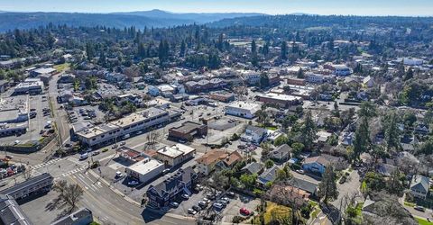 150 Center St, Auburn, CA 95603 Photo