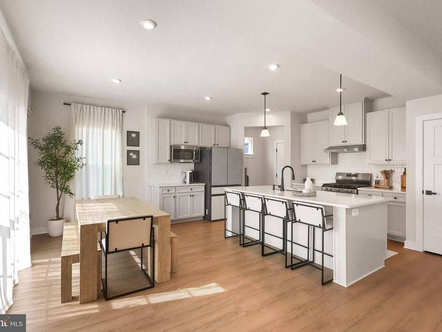 1174 Woodmont Lane, Catasauqua, PA 18032 Main Photo