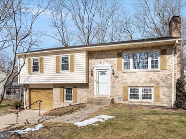 2912 WOODBURN COURT, WOODBRIDGE, VA 22192