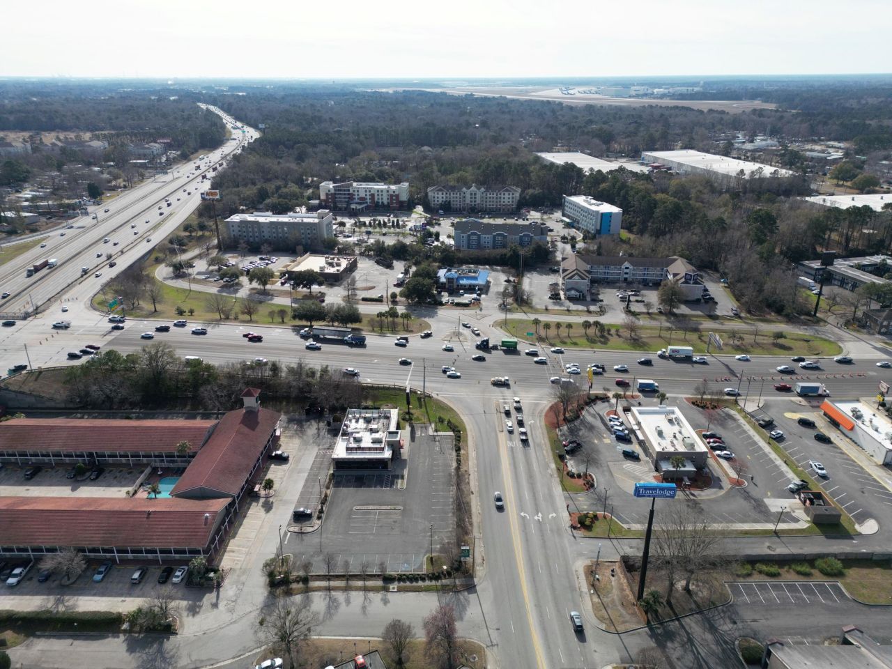 7400 Northside Drive  Photo 8