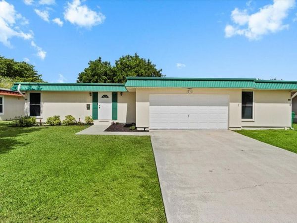 7303 NW 64th St, Tamarac, FL 33321