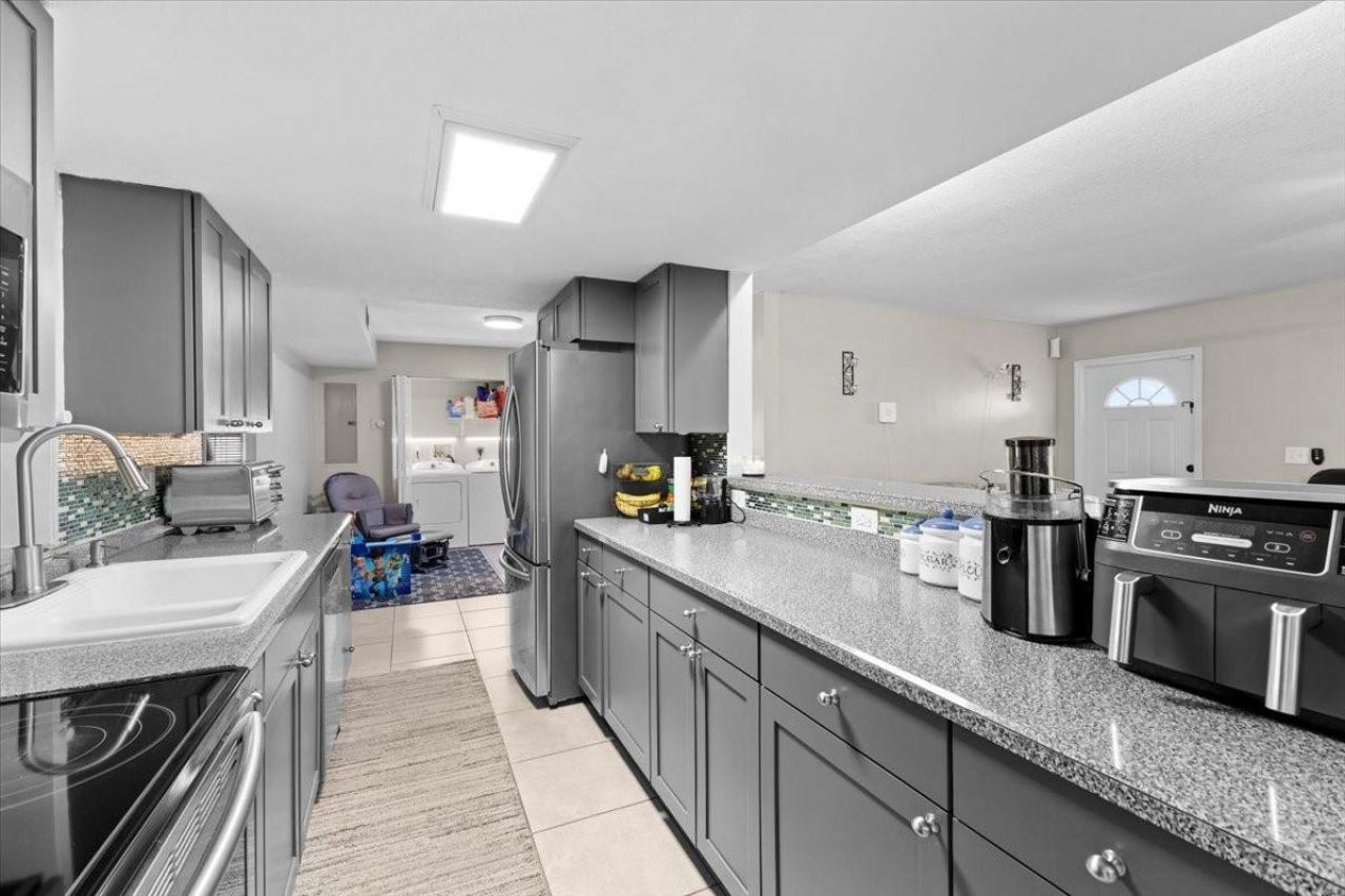 7303 NW 64th Street, Tamarac, FL 33321 Photo