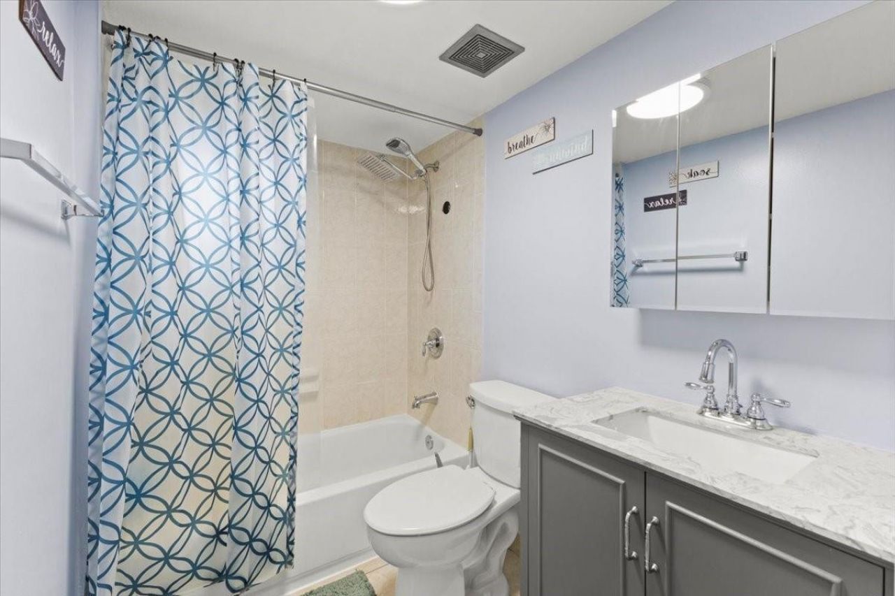 7303 NW 64th Street, Tamarac, FL 33321 Photo