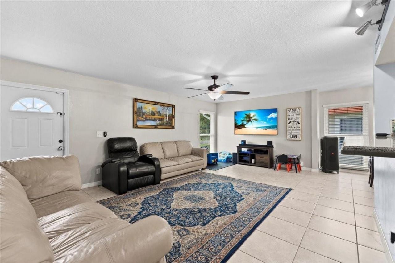 7303 NW 64th Street, Tamarac, FL 33321 Photo