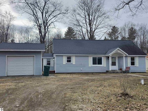 1760 US-23 S, Tawas City, MI 48763
