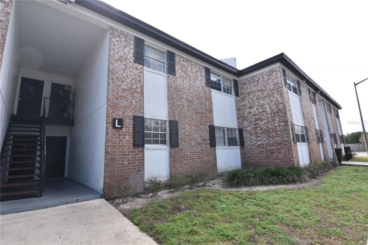 5317 Curry Ford Road, Unit L106, Orlando, FL 32812 Main Photo