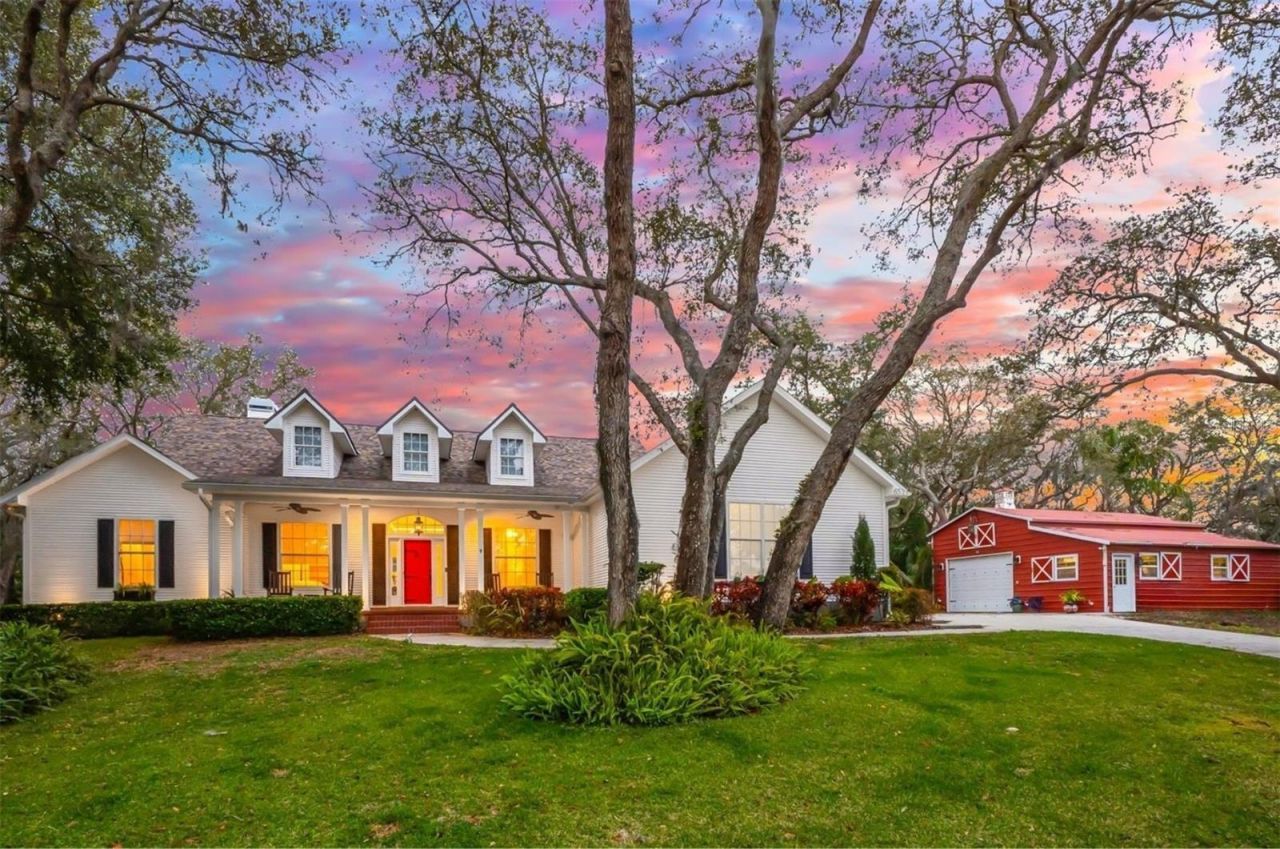 653 Old East Lake Road, Tarpon Springs, FL 34688 Main Photo