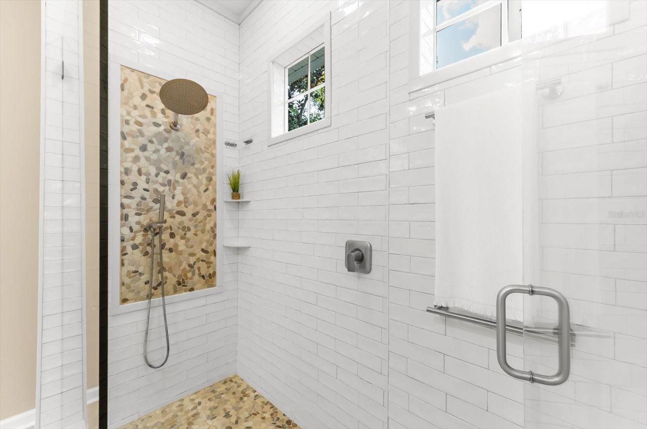 653 Old East Lake Road, Tarpon Springs, FL 34688 Photo