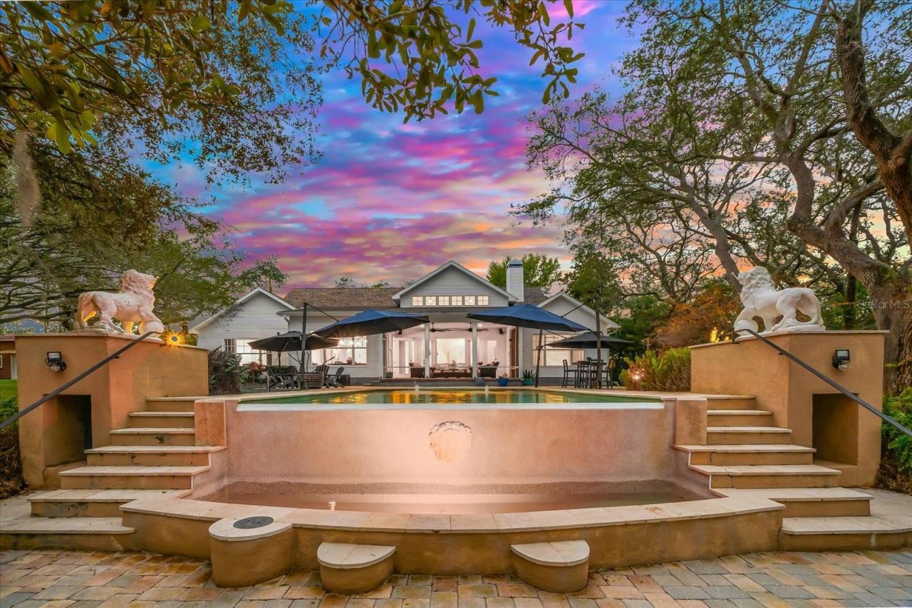 653 Old East Lake Road, Tarpon Springs, FL 34688 Photo