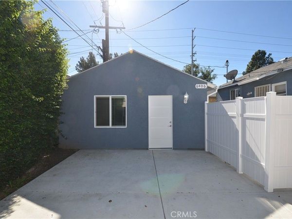 6406 Densmore Avenue, Lake Balboa, CA 91406