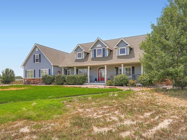 705 Antelope Drive W, Bennett, CO 80102