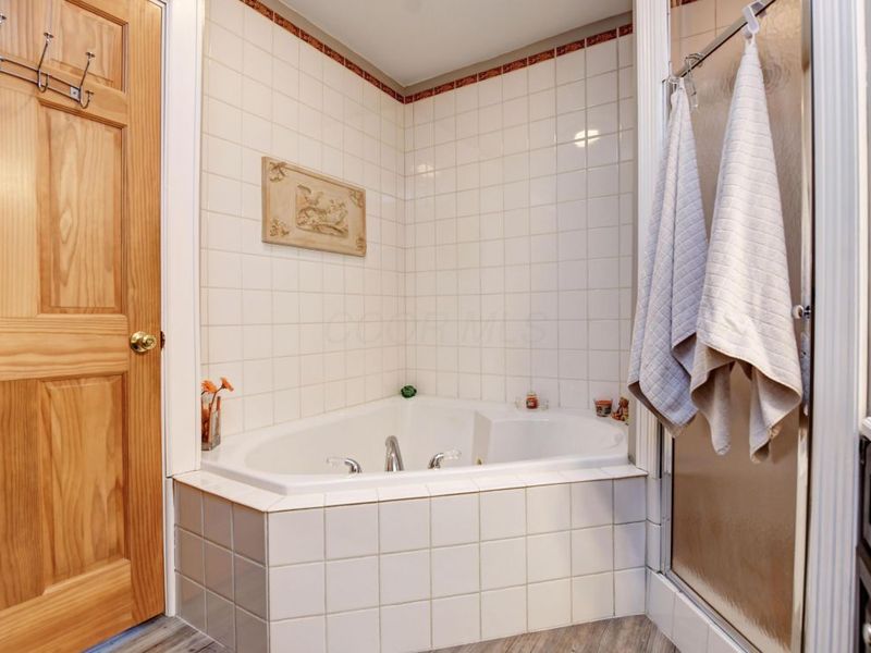 1076 Franklin Avenue, Columbus, OH 43205 Photo 29