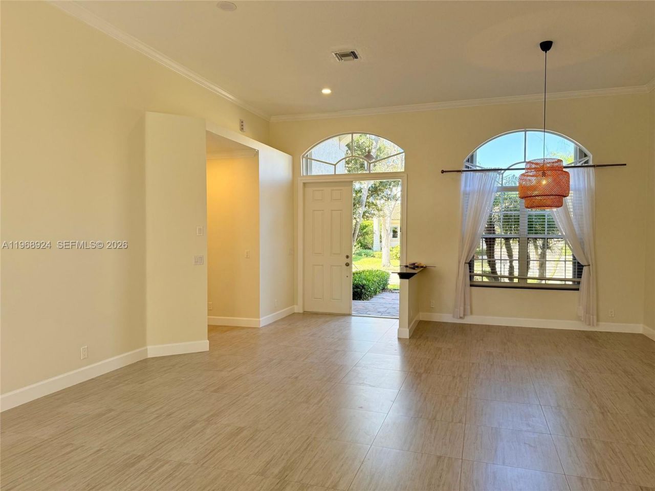 2644 Miller Ct , Weston, FL 33332 Photo