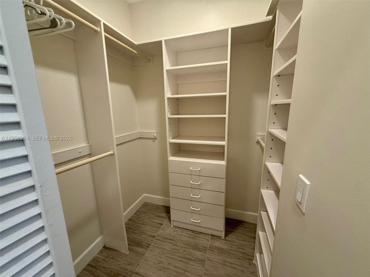 2644 Miller Ct , Weston, FL 33332 Photo