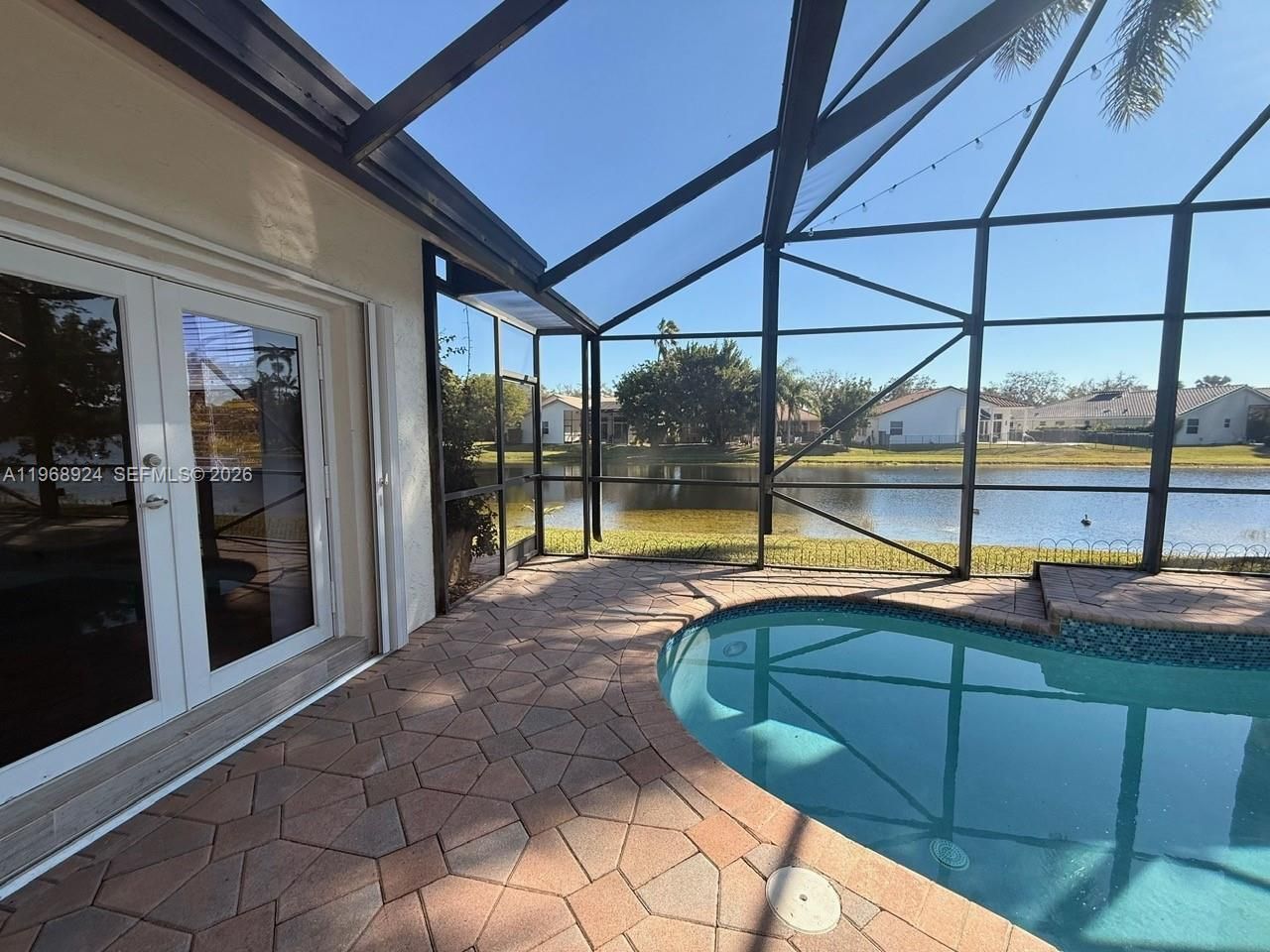 2644 Miller Ct , Weston, FL 33332 Photo