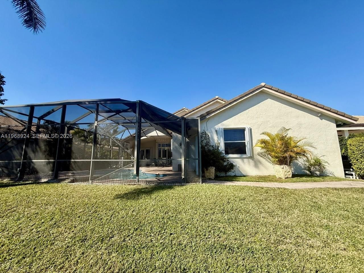 2644 Miller Ct , Weston, FL 33332 Photo