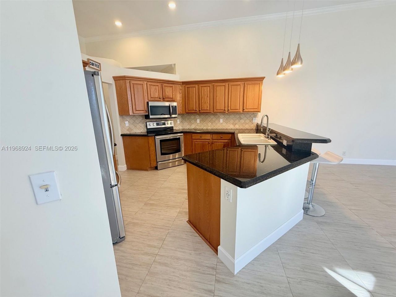 2644 Miller Ct , Weston, FL 33332 Photo